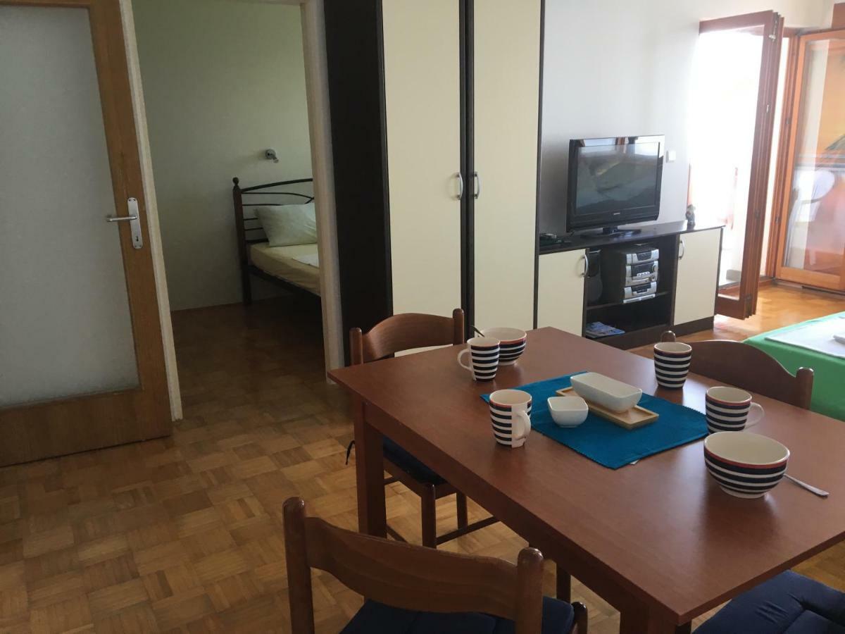Apartman Mimoz Senj  Exterior photo
